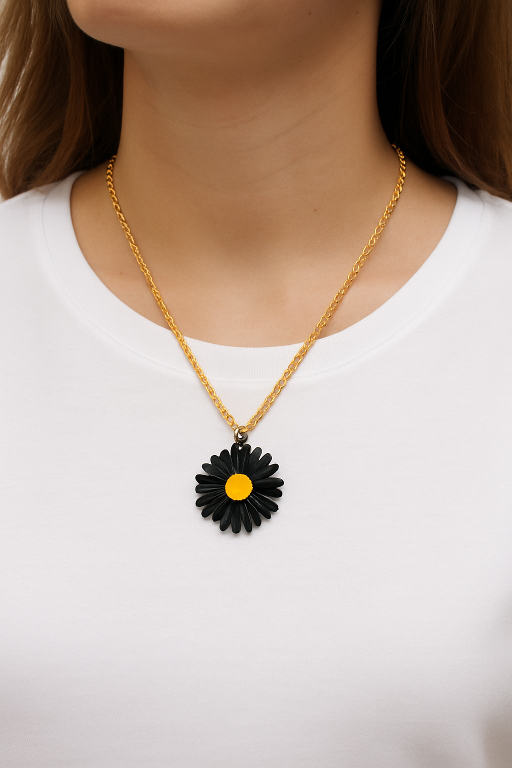 SCRUNSTORE Sparkle Pendant Necklace